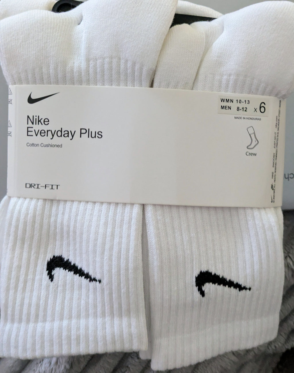 Cushioned crew everyday Nike socks